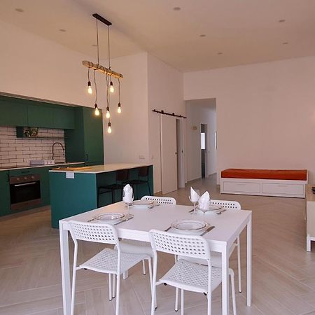 Coconut Monte Gordo Apartment Exterior photo