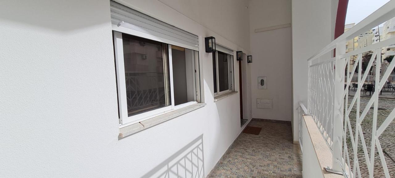 Coconut Monte Gordo Apartment Exterior photo