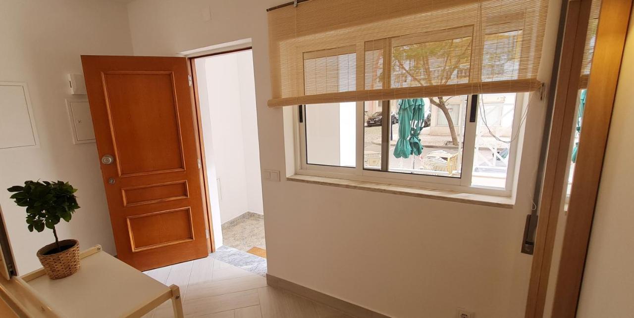 Coconut Monte Gordo Apartment Exterior photo