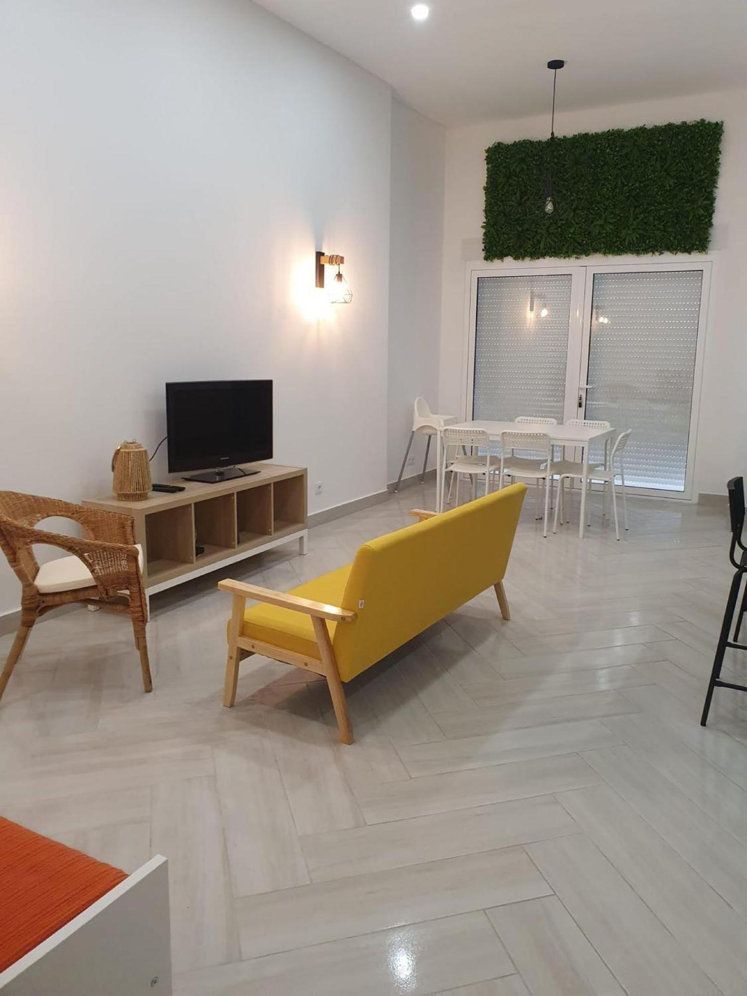 Coconut Monte Gordo Apartment Exterior photo